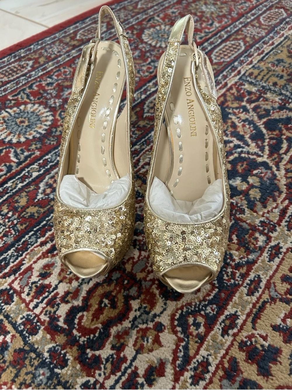 Enzo angolini gold heels like new